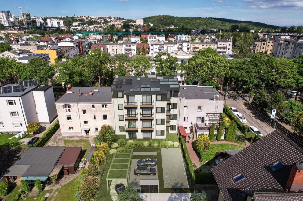 4 Stars, New Luxury Butterfly & Bike Apartments, Gdynia Orlowo, 15 Wyposazonych Mieszkan, Z Sypialnia, Winda I Platnym Parkingiem, Wysoki Standard Summerwinter, Blisko Molo Orlowo, Drog Rowerowych, Stadniny I Golf Park المظهر الخارجي الصورة
