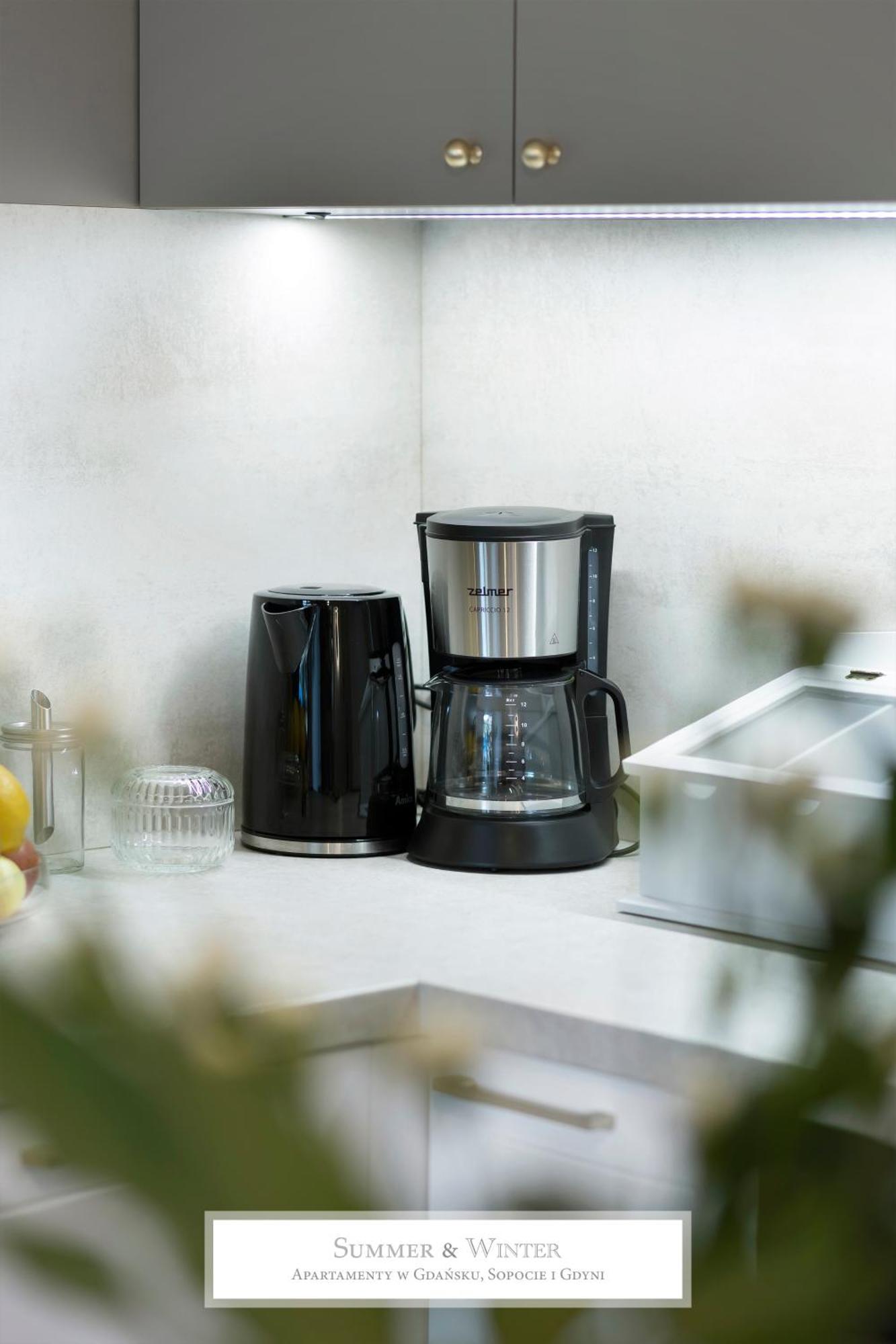 4 Stars, New Luxury Butterfly & Bike Apartments, Gdynia Orlowo, 15 Wyposazonych Mieszkan, Z Sypialnia, Winda I Platnym Parkingiem, Wysoki Standard Summerwinter, Blisko Molo Orlowo, Drog Rowerowych, Stadniny I Golf Park المظهر الخارجي الصورة